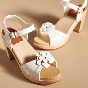 Anthropologie | Swedish Hasbeens White Flower Leather Clog Sandal Size 39